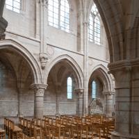 Église Notre-Dame de Saint-Père-sous-Vézelay - Interior, north nave elevation from south nave aisle