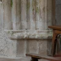 Église Notre-Dame de Saint-Père-sous-Vézelay - Interior, chevet, south arcade, pier base