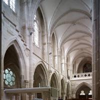 Église Notre-Dame de Saint-Père-sous-Vézelay - Interior, north chevet looking southwest