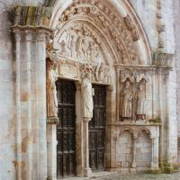 Église Saint-Thibault - Exterior, north transept, portal