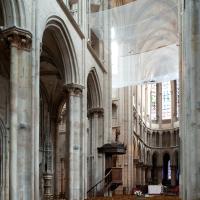 Église Notre-Dame de Semur-en-Auxois - Interior, nave elevation looking into chevet