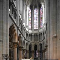 Église Notre-Dame de Semur-en-Auxois - Interior, chevet elevation from crossing
