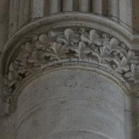 Cathédrale Notre-Dame de Sées - Interior, chevet, hemicycle, arcade, pier capital