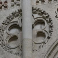 Cathédrale Notre-Dame de Sées - Interior, nave, north arcade, spandrel panel, detail