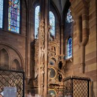 Cathédrale Notre-Dame de Strasbourg - Interior, south nave aisle looking southeast into south transept