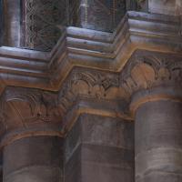 Cathédrale Notre-Dame de Strasbourg - Interior, nave, southwest crossing pier, shaft capitals