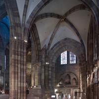 Cathédrale Notre-Dame de Strasbourg - Interior, nave, south aisle looking east