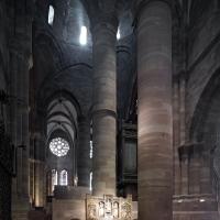Cathédrale Notre-Dame de Strasbourg - Interior, north transept looking southwest through crossing