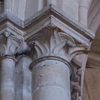 Église Notre-Dame-de-l’Assomption de Taverny - Interior, nave, northwest crossing pier, transverse arch, shaft capital