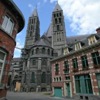Cathédrale Notre-Dame de Tournai - Exterior, south transept and towers