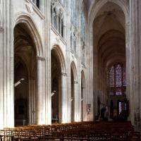 Cathédrale Saint-Gatien de Tours - Interior, north nave elevation looking west