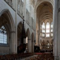 Église de la Trinité de Vendôme - Interior, north nave elevation