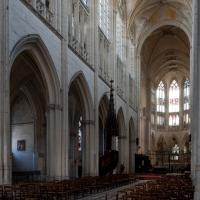 Église de la Trinité de Vendôme - Interior, north nave elevation