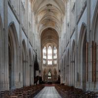 Église de la Trinité de Vendôme - Interior, nave looking east