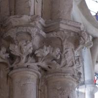 Église de la Trinité de Vendôme - Interior, chevet, axial chapel, vaulting shaft capitals