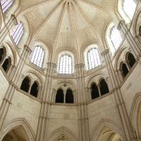 Église Sainte-Marie-Madeleine de Vézelay - Interior, east chevet elevation