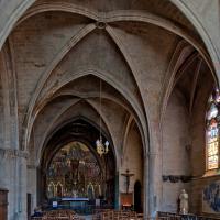 Église Saint-Germain-l’Auxerrois de Paris - Interior, south nave aisle chapel looking east