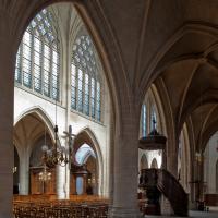Église Saint-Germain-l’Auxerrois de Paris - Interior, south nave aisle looking northeast