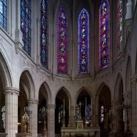 Église Saint-Germain-l’Auxerrois de Paris - Interior, northeast chevet elevation, altar