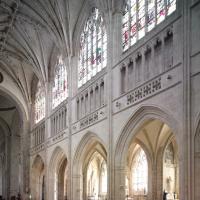 Église Notre-Dame d'Alençon - Interior, south nave elevation looking southeast