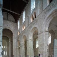 Église Notre-Dame de Bernay - Interior, south nave elevation looking east