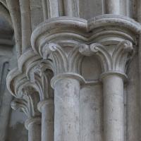 Collégiale Notre-Dame-Saint-Laurent d'Eu - Interior, nave, north gallery, capitals