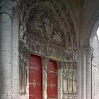 Église Saint-Loup de Saint-Loup-de-Naud - Interior, western frontispiece portal