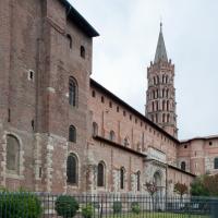 Basilique Saint-Sernin de Toulouse - Exterior, south flank looking northeast, nave, crossing, tower, south transept
