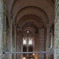 Basilique Saint-Sernin de Toulouse - Interior, south transept, south gallery level, looking north into crossing