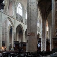 Cathédrale Saint-Étienne de Toulouse - Interior, south transept facing northeast