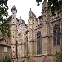 Cathédrale Saint-Étienne de Toulouse - Exterior, south chevet elevation looking northwest 