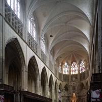 Cathédrale Saint-Étienne de Toulouse - Interior, crossing looking north east into chevet