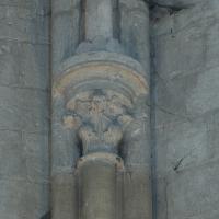 Église Saint-Sauveur - Interior, chevet, hemicycle, clerestory, vaulting shaft capital