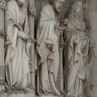 Église Notre-Dame d'Auxonne - Exterior, western frontispiece, narthex, center portal, north jamb figures