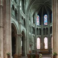 Cathédrale Saint-Vincent de Chalon-sur-Saône - Interior, chevet from crossing