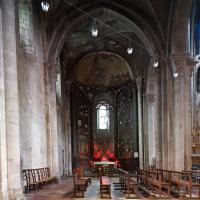 Cathédrale Saint-Vincent de Chalon-sur-Saône - Interior, north transept looking east