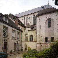 Cathédrale Saint-Vincent de Chalon-sur-Saône - Exterior, south chevet elevation, ancillary buildings