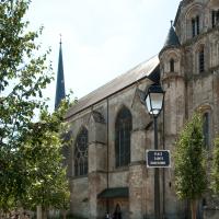 Église Sainte-Radegonde de Poitiers - Exterior, north nave elevation and western frontispiece