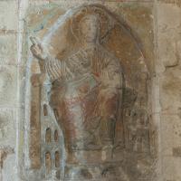 Église Sainte-Radegonde de Poitiers - Interior, narthex, south arcade, sculptural fragment