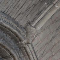 Église Sainte-Radegonde de Poitiers - Interior, nave, north clerestory, rib corbel