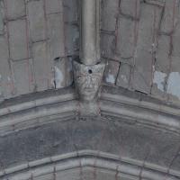 Église Sainte-Radegonde de Poitiers - Interior, nave, high vault, rib corbel