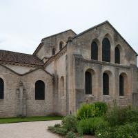 Abbaye de Fontenay - Exterior, south chevet elevation