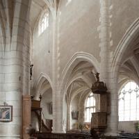 Église Saint-Jean-Baptiste de Chaource - Interior, north nave elevation looking northwest