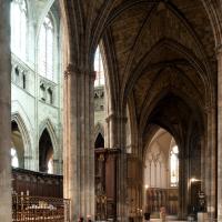 Cathédrale Saint-André de Bordeaux - Interior, chevet, south aisle looking east