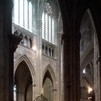 Cathédrale Saint-André de Bordeaux - Interior, north ambulatory looking southwest