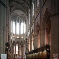 Cathédrale Notre-Dame de Rodez - Interior, chevet looking southeast, southeast 