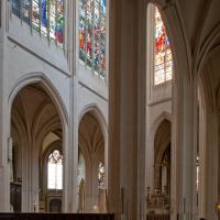 Église Saint-Gervais-Saint-Protais de Paris - Interior, south chevet aisle looking northeast