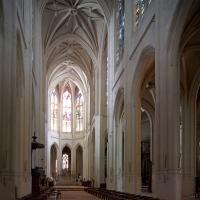 Église Saint-Gervais-Saint-Protais de Paris - Interior, nave looking southeast