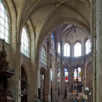 Église Saint-Leu-Saint-Gilles de Paris - Interior, nave looking northeast