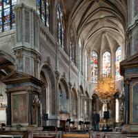 Église Saint-Merri - Interior, nave looking northeast into crossing and chevet